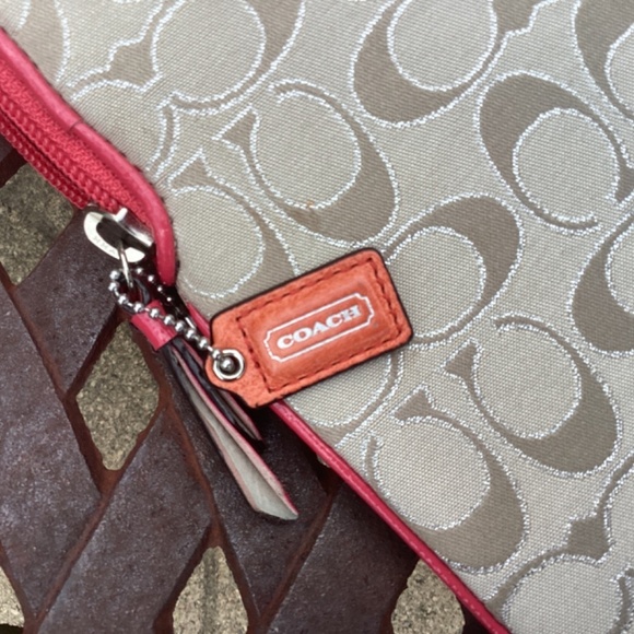 Coach Signature Canvas Leather Detail Zip Top iPad Case - Picture 7 of 7